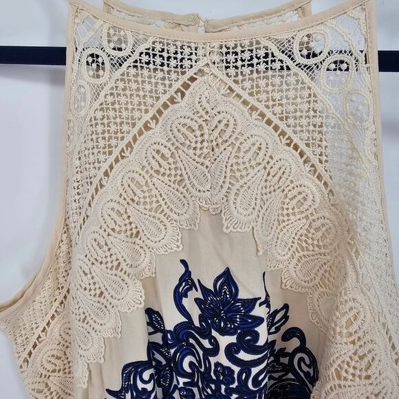 Altar’d State Cream Navy Crochet Embroidered Lace Sleeveless Boho Chic Top S - Picture 2 of 9